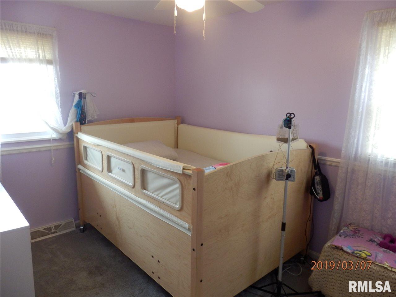 6419 North Randwick Road Peoria, IL 61615 - Photo 12 of 32 Gallery Image 12