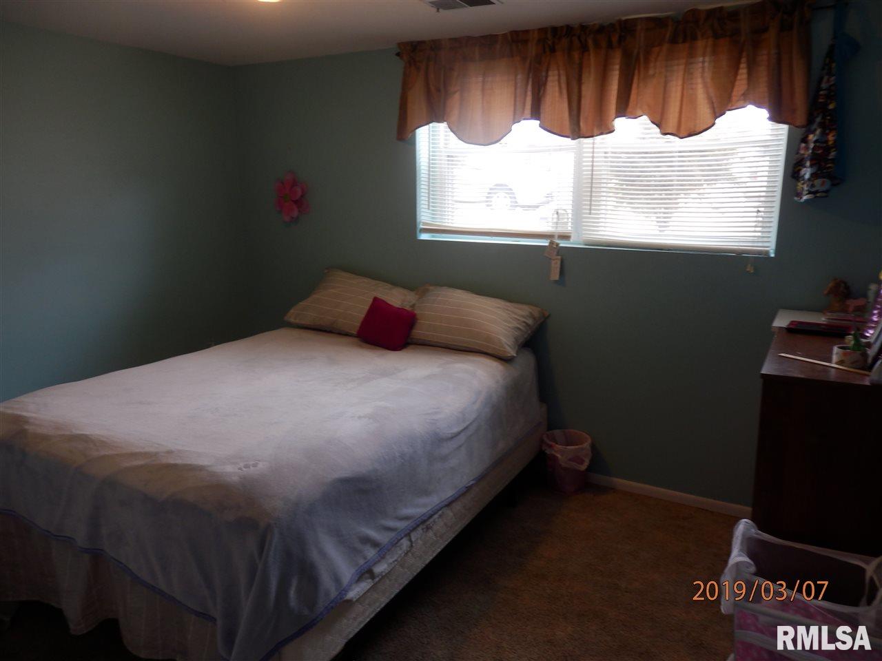 6419 North Randwick Road Peoria, IL 61615 - Photo 23 of 32 Gallery Image 23
