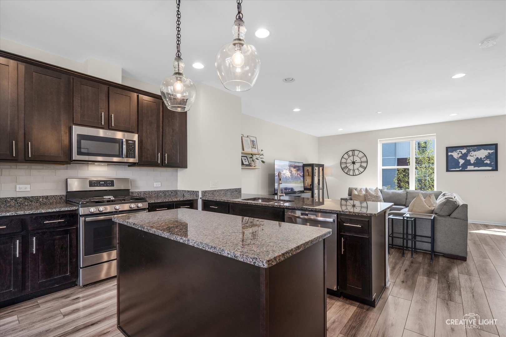 4152 Irving Road Aurora, IL 60504 - Photo 8 of 21 Gallery Image 8