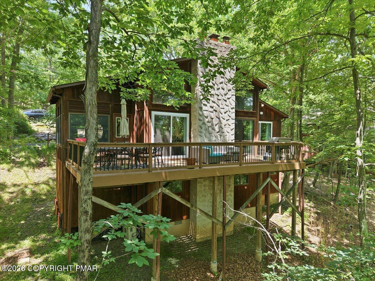 1076 Porter Drive Bushkill, PA 18324 - Photo 51 of 82 62-066_dji_fly_20260702_131220_0181_1783