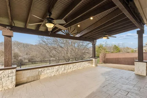 a view of outdoor space