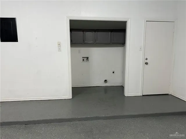 a view of an empty garage
