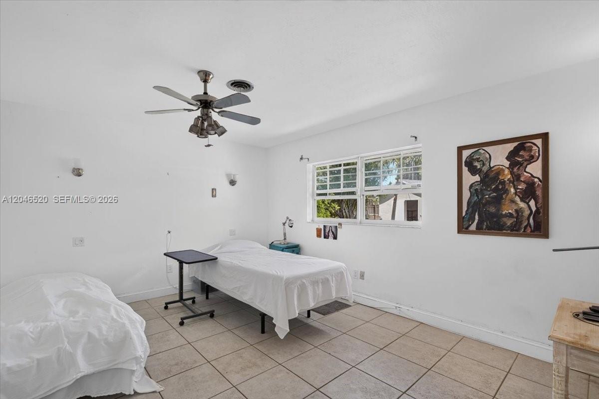 9841 Southwest 157th Terrace Miami, FL 33157 - Photo 27 of 54