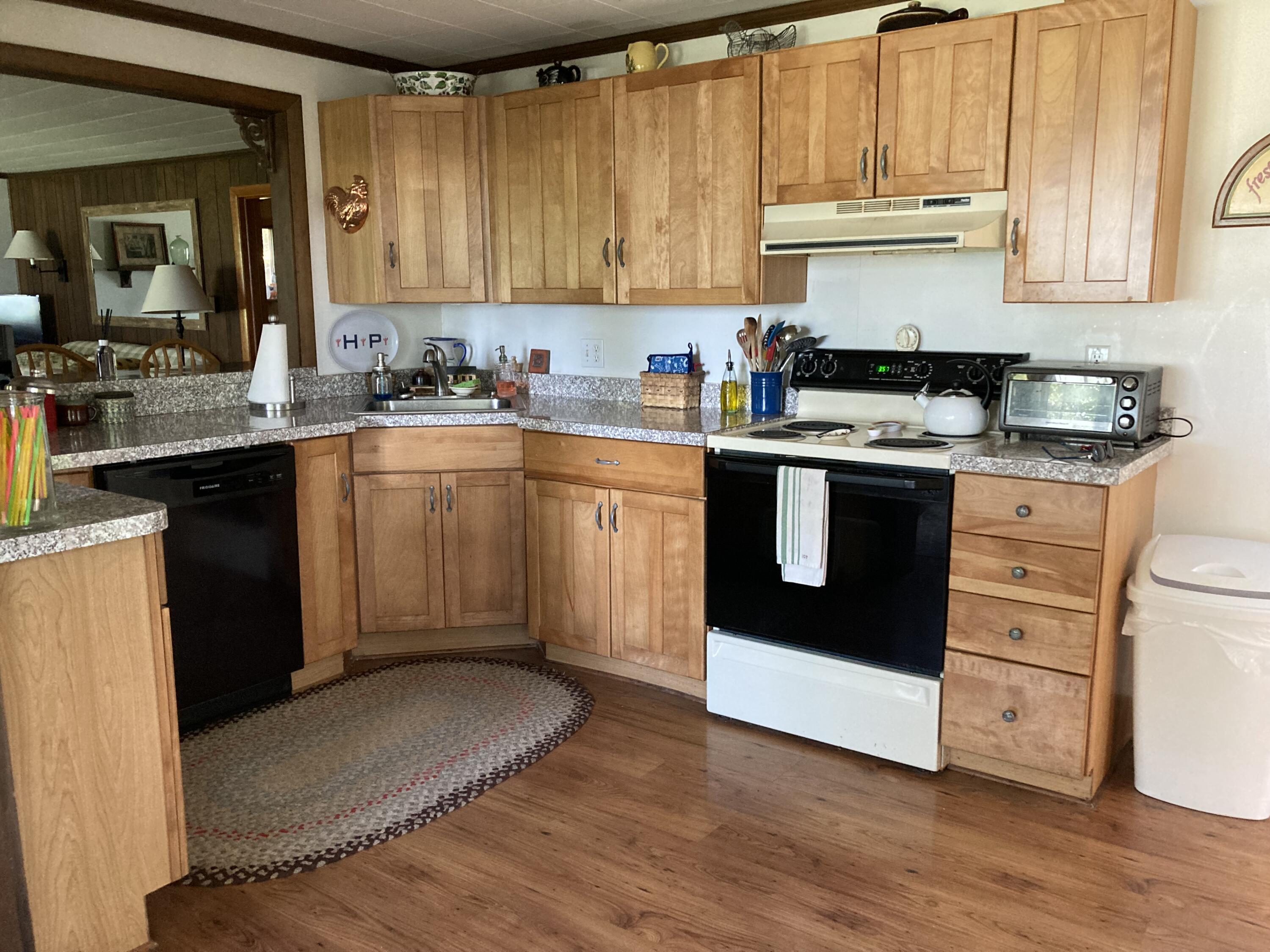 45 Wharf Road Hancock, ME 04640 - Photo 14 of 41 Kitchen w/ everything included.