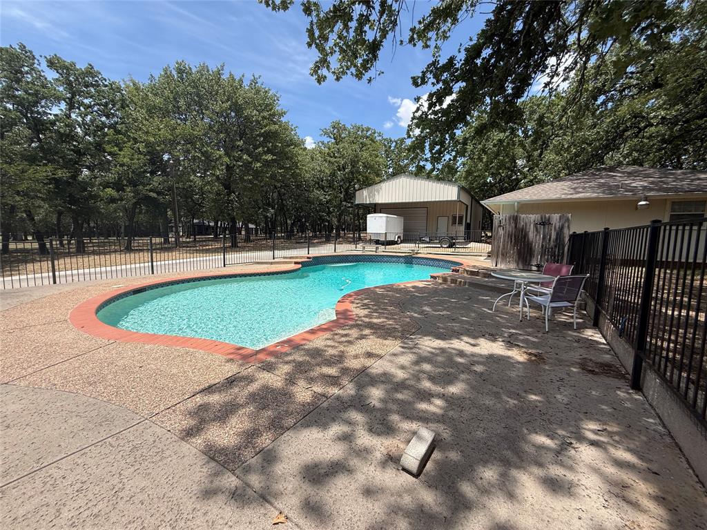 136 Busey Boulevard Decatur, TX 76234 - Photo 27 of 40 Gallery Image 27