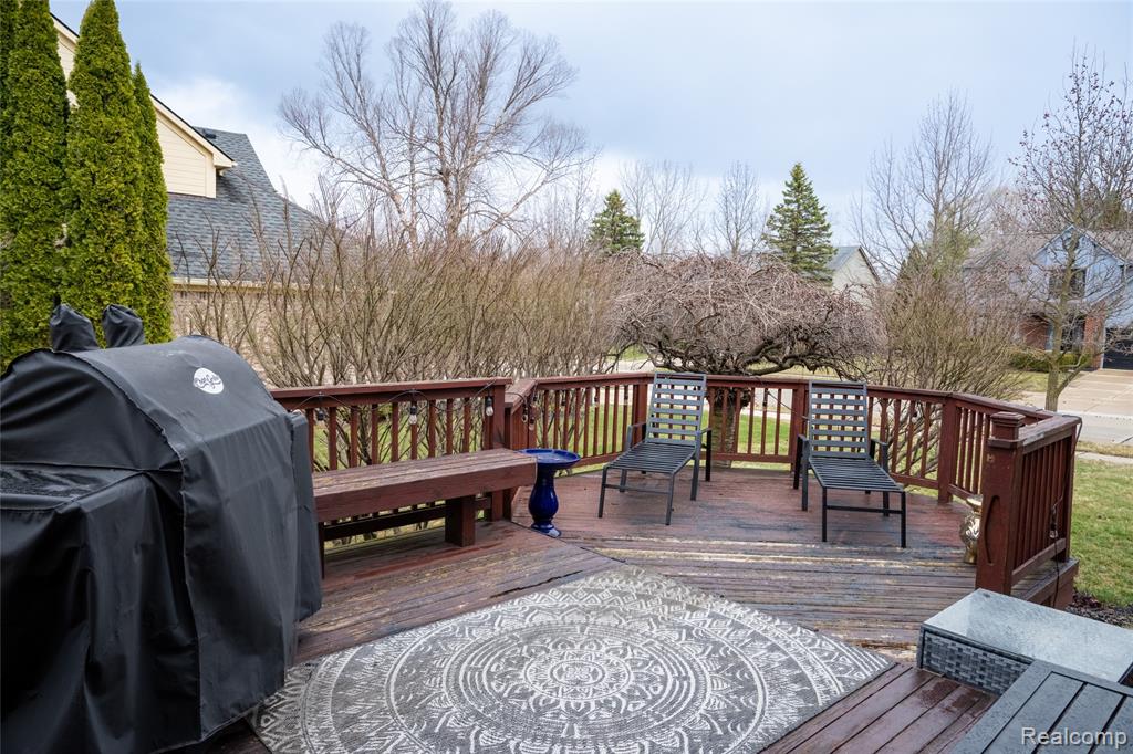 22426 Moorgate Street Novi, MI 48374 - Photo 47 of 50
