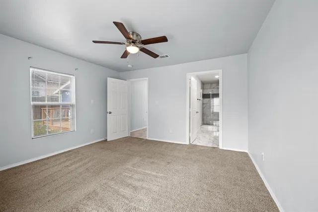 $289,999 | 5617 Blackmore Avenue, Fort Worth, TX 76107