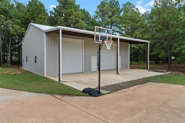 $875,000 | 2584 Butler Hill Road, Benton, LA 71006