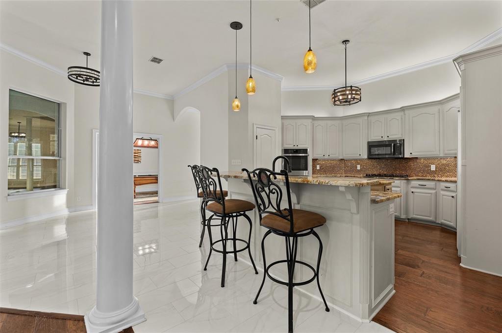 2584 Butler Hill Road Benton, LA 71006 - Photo 5 of 33 a dinning room and kitchen with a decorative lights