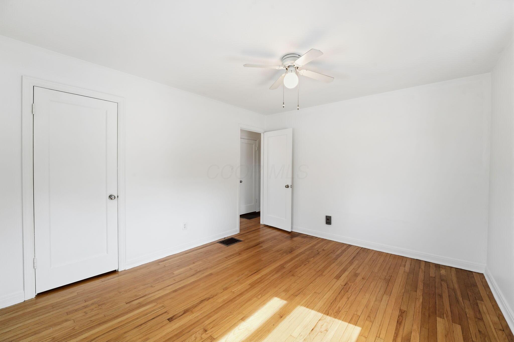 796 East Kenworth Road Columbus, OH 43224 - Photo 9 of 18 Bedroom 1