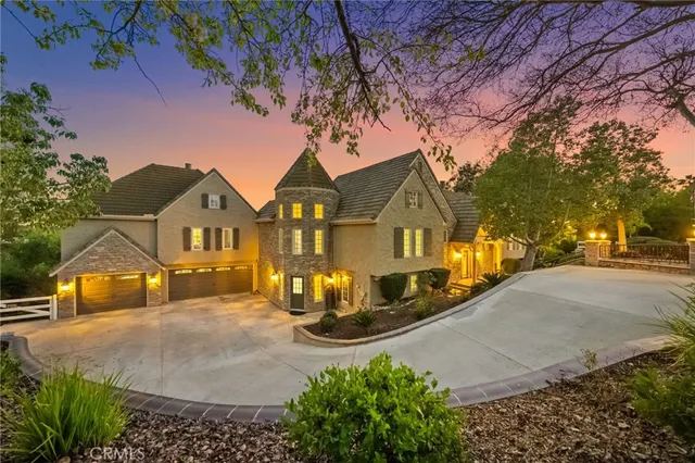 $1,999,990 | 40900 Vía Los Altos, Temecula, CA 92591