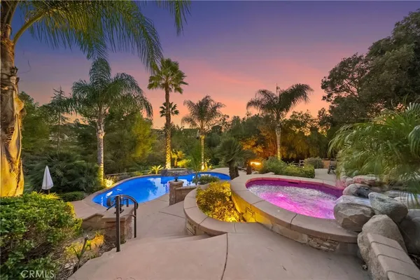 $1,999,990 | 40900 Vía Los Altos, Temecula, CA 92591