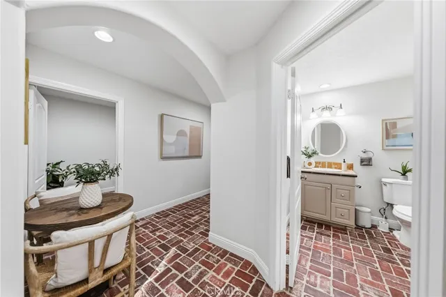 $1,999,990 | 40900 Vía Los Altos, Temecula, CA 92591