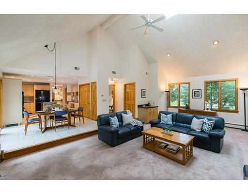 19 Elizabeth Ridge Road Carlisle, MA 01741 - Photo 15 of 36