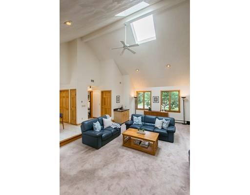 19 Elizabeth Ridge Road Carlisle, MA 01741 - Photo 16 of 36