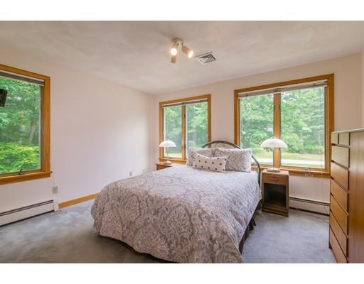 19 Elizabeth Ridge Road Carlisle, MA 01741 - Photo 25 of 36