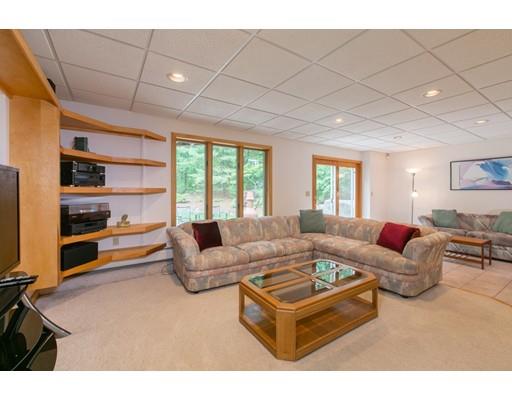 19 Elizabeth Ridge Road Carlisle, MA 01741 - Photo 29 of 36