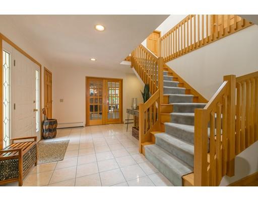 19 Elizabeth Ridge Road Carlisle, MA 01741 - Photo 4 of 36