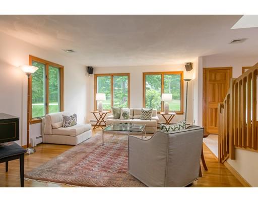 19 Elizabeth Ridge Road Carlisle, MA 01741 - Photo 7 of 36