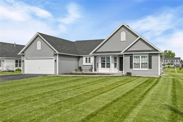 $389,000 | 512 Hamlin Parma Townline Road, Parma, NY 14468