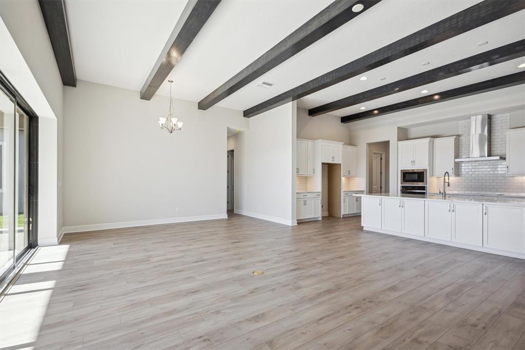 11218 Rustic Timber Loop San Antonio, FL 33576 - Photo 4 of 37 Gallery Image 4