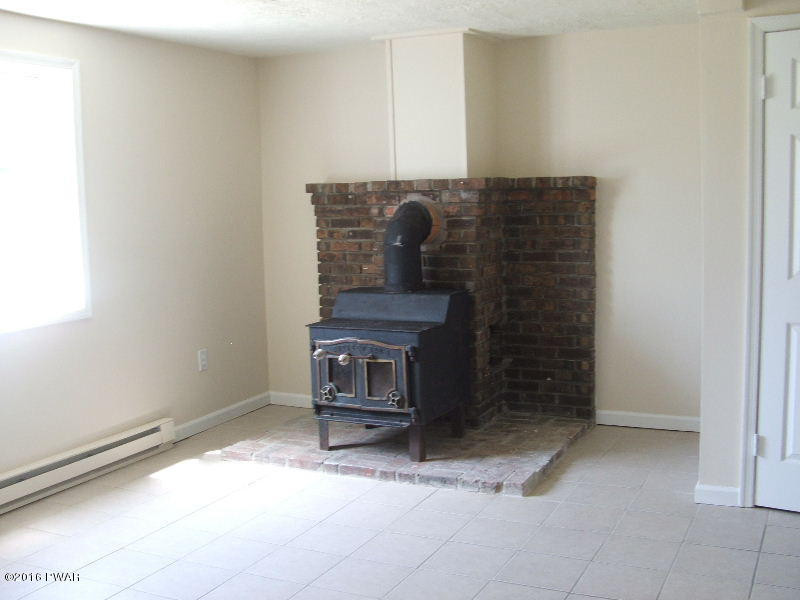 4809 Pine Ridge Drive West Bushkill, PA 18324 - Photo 5 of 8