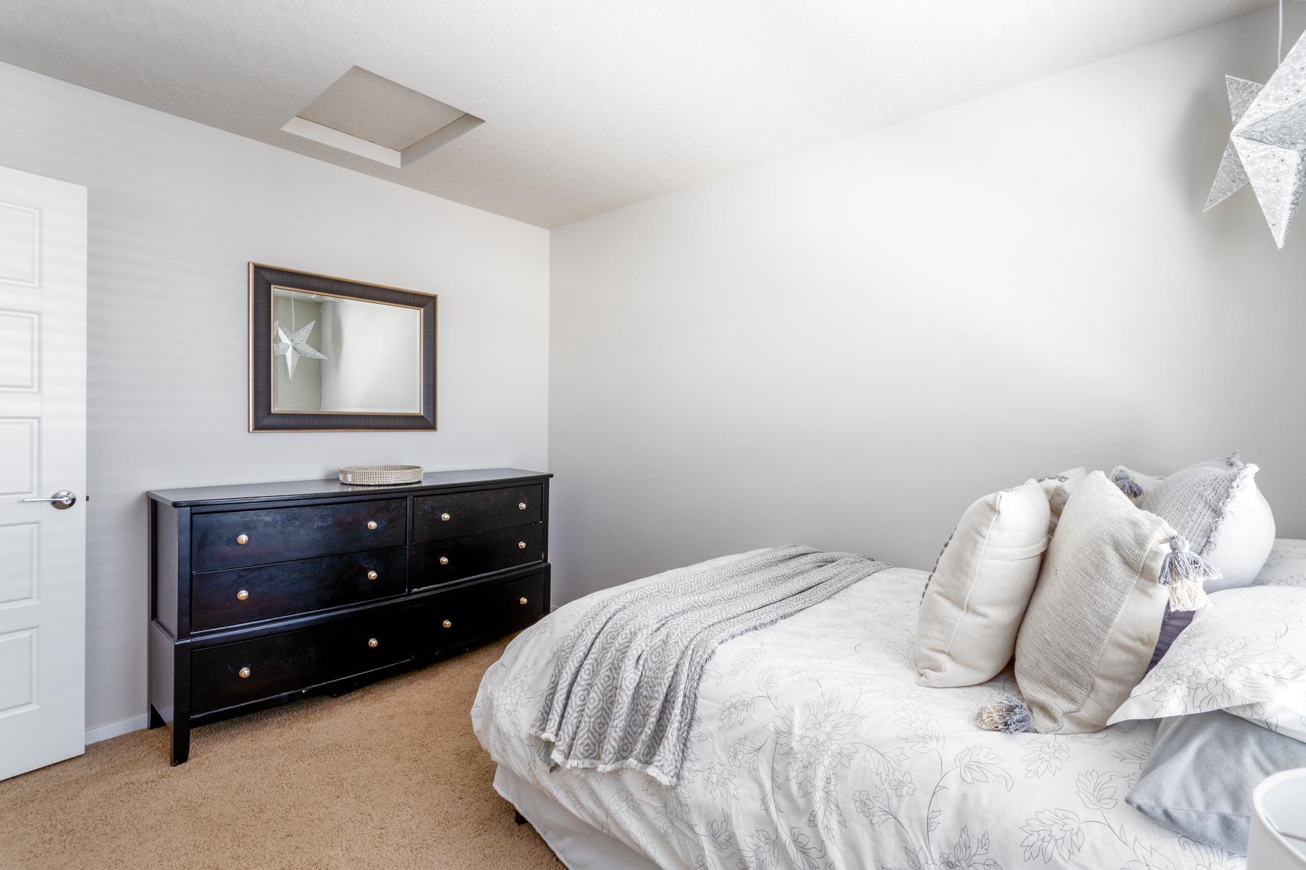 1021 North Viewmont Road Greenacres, WA 99016 - Photo 18 of 37 Gallery Image 18