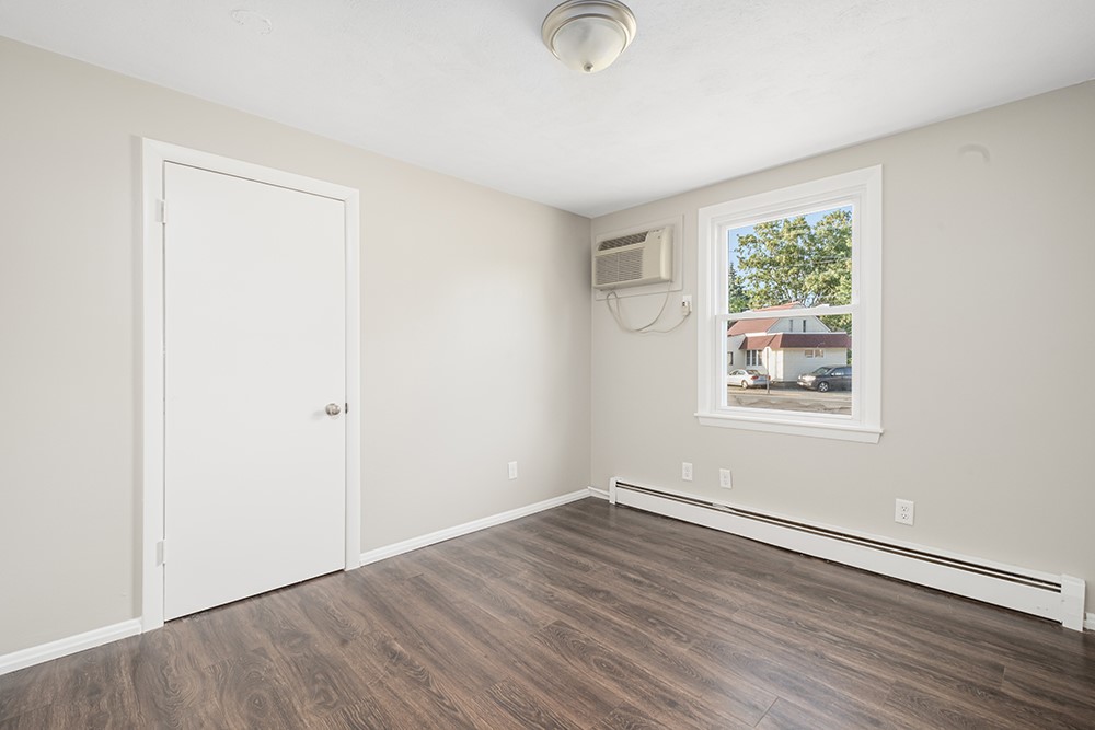 591 West Shore Road Warwick, RI 02889 - Photo 17 of 30