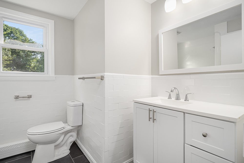 591 West Shore Road Warwick, RI 02889 - Photo 8 of 30