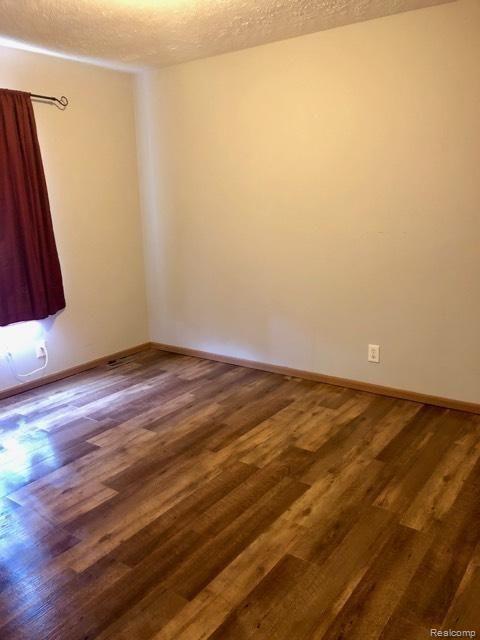 11263 Germany Road Fenton, MI 48430 - Photo 11 of 15