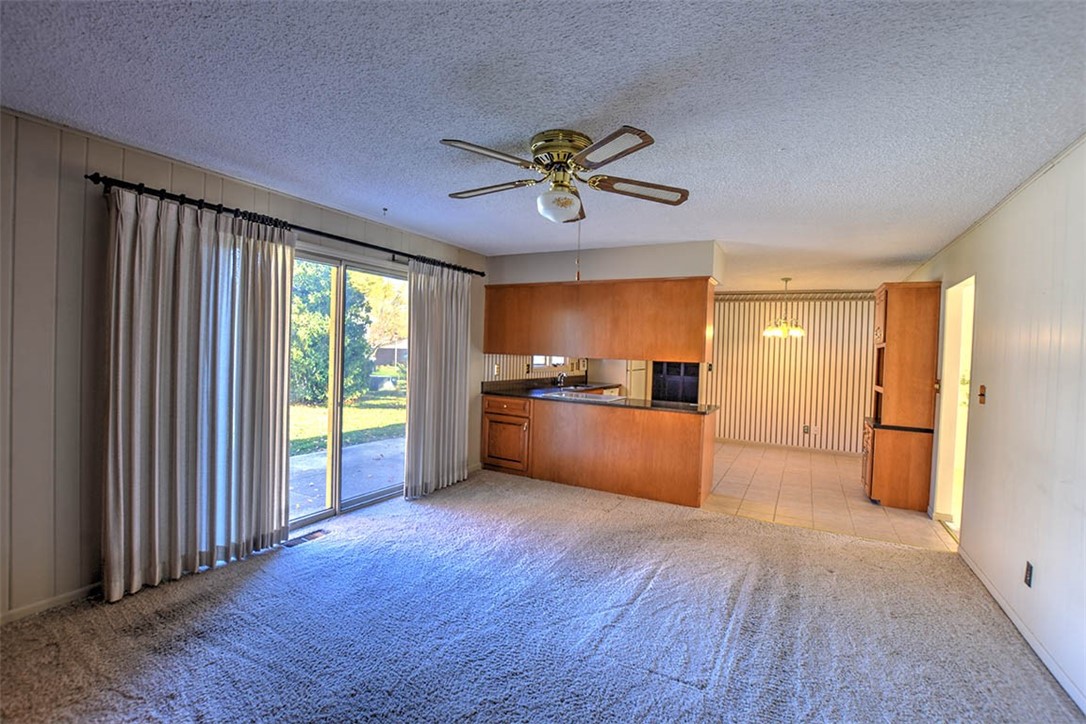 818 West Harold Circle Decatur, IL 62526 - Photo 9 of 29 Gallery Image 9