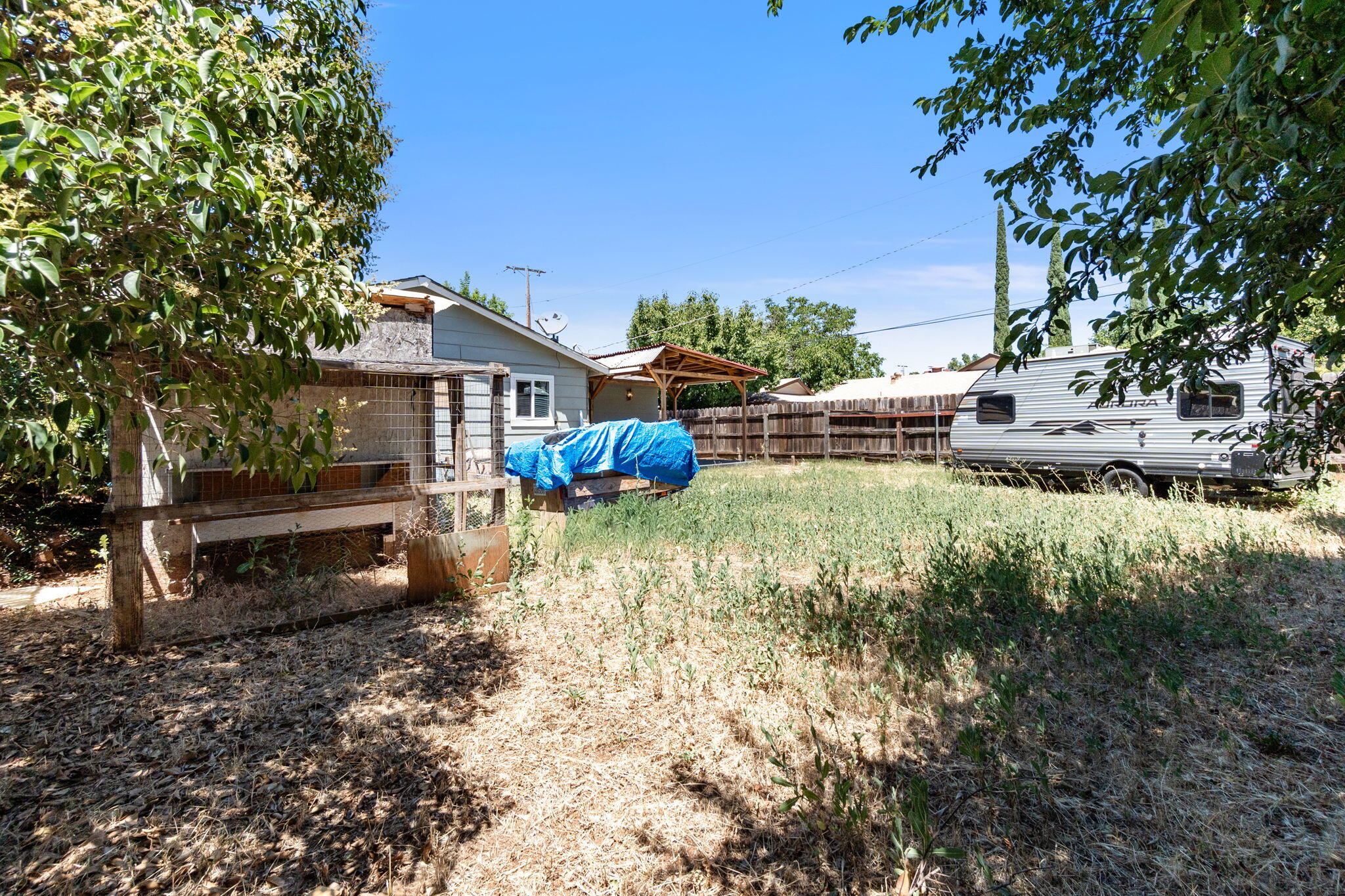 3923 Meteor Street Redding, CA 96002 - Photo 26 of 31 Backyard