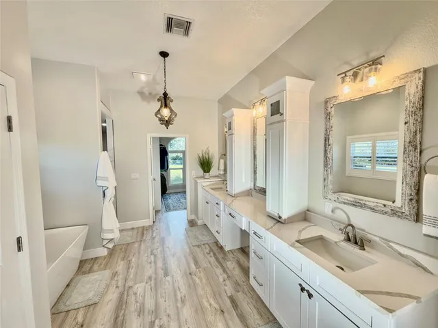 $1,198,980 | 7425 245th Street East, Myakka City, FL 34251