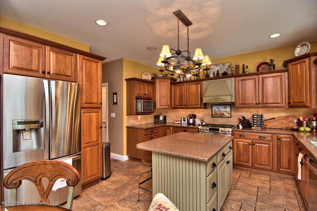 167 Union Mill Road Moscow, PA 18444 - Photo 19 of 93 Gallery Image 19