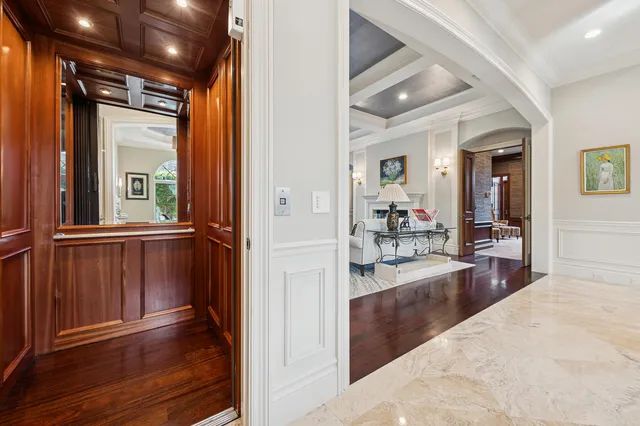 $8,500,000 | 293 Sabal Palm Terrace, Boca Raton, FL 33432