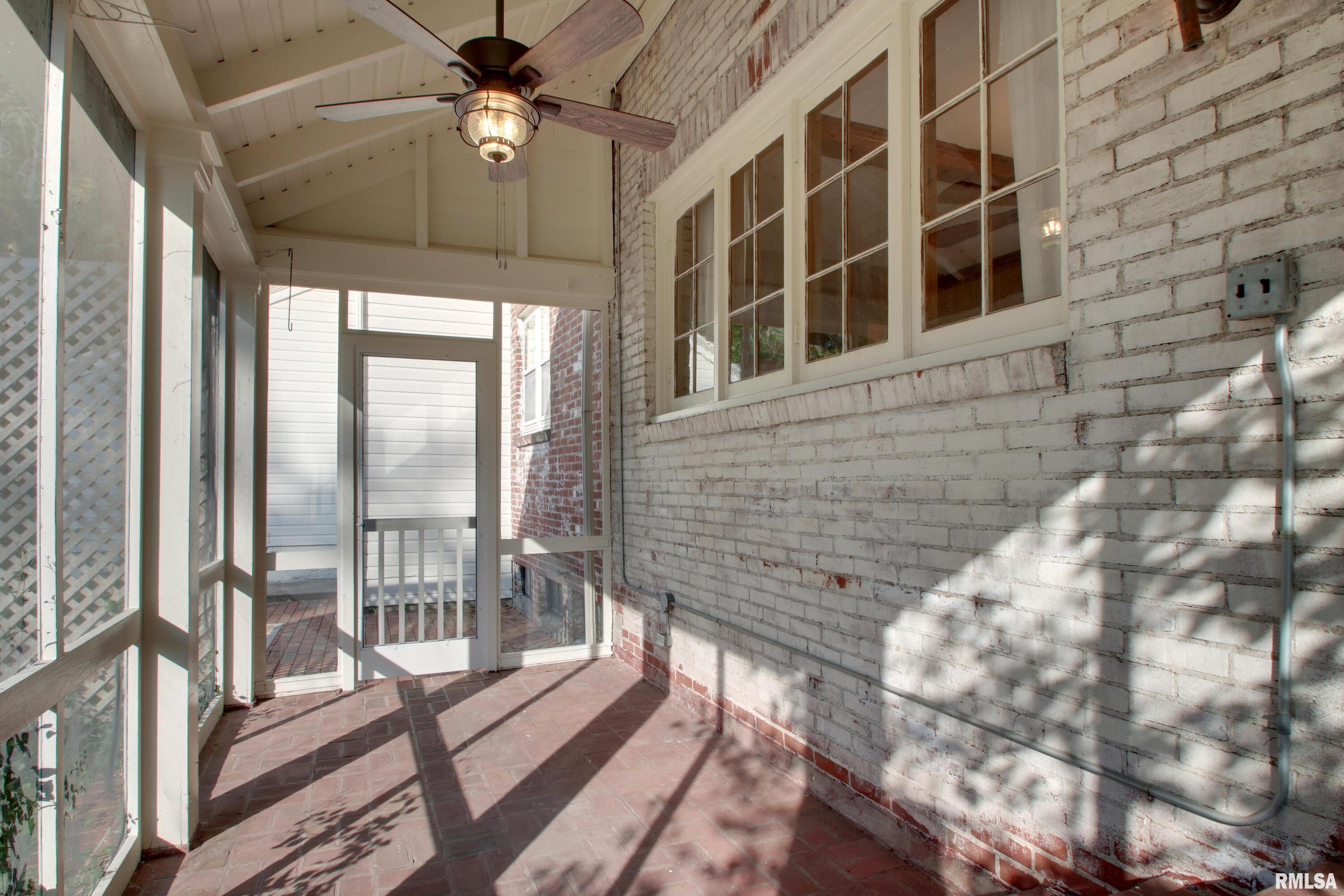 2808 Maine Street Quincy, IL 62301 - Photo 3 of 4