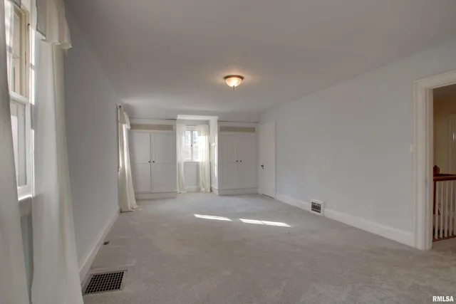 $239,000 | 2808 Maine Street, Quincy, IL 62301