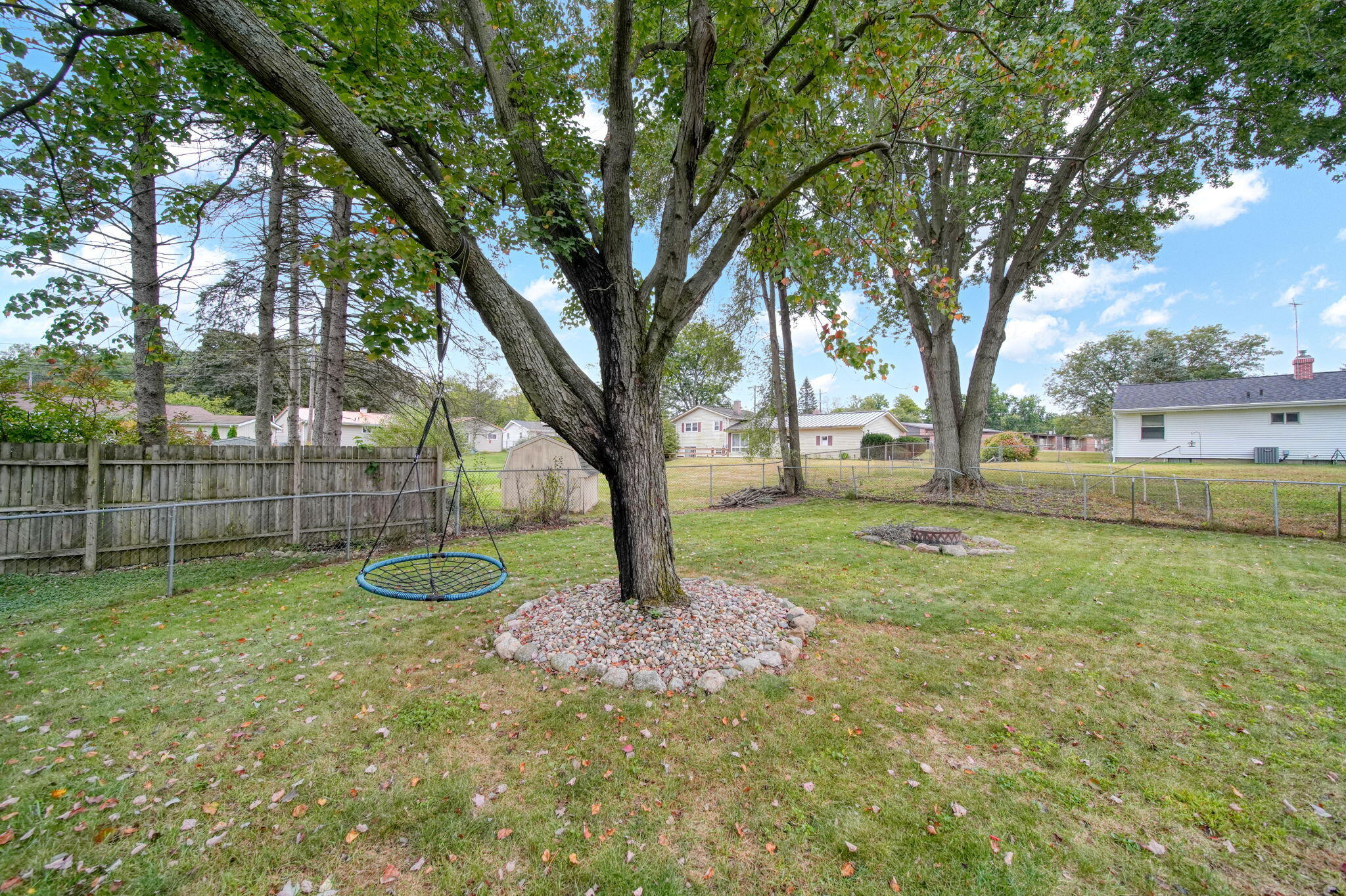 2207 Kenilworth Road Jackson, MI 49203 - Photo 34 of 42 34