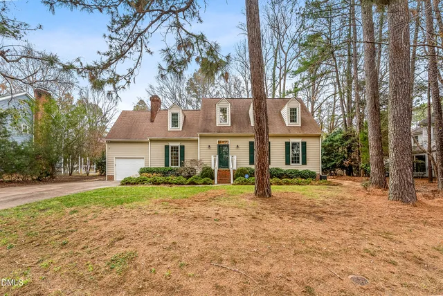 $585,000 | 3806 Lochnora Parkway, Durham, NC 27705