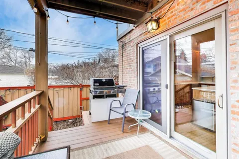 $640,000 | 1000 Thomas Avenue, Forest Park, IL 60130