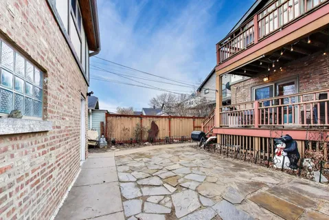 $640,000 | 1000 Thomas Avenue, Forest Park, IL 60130