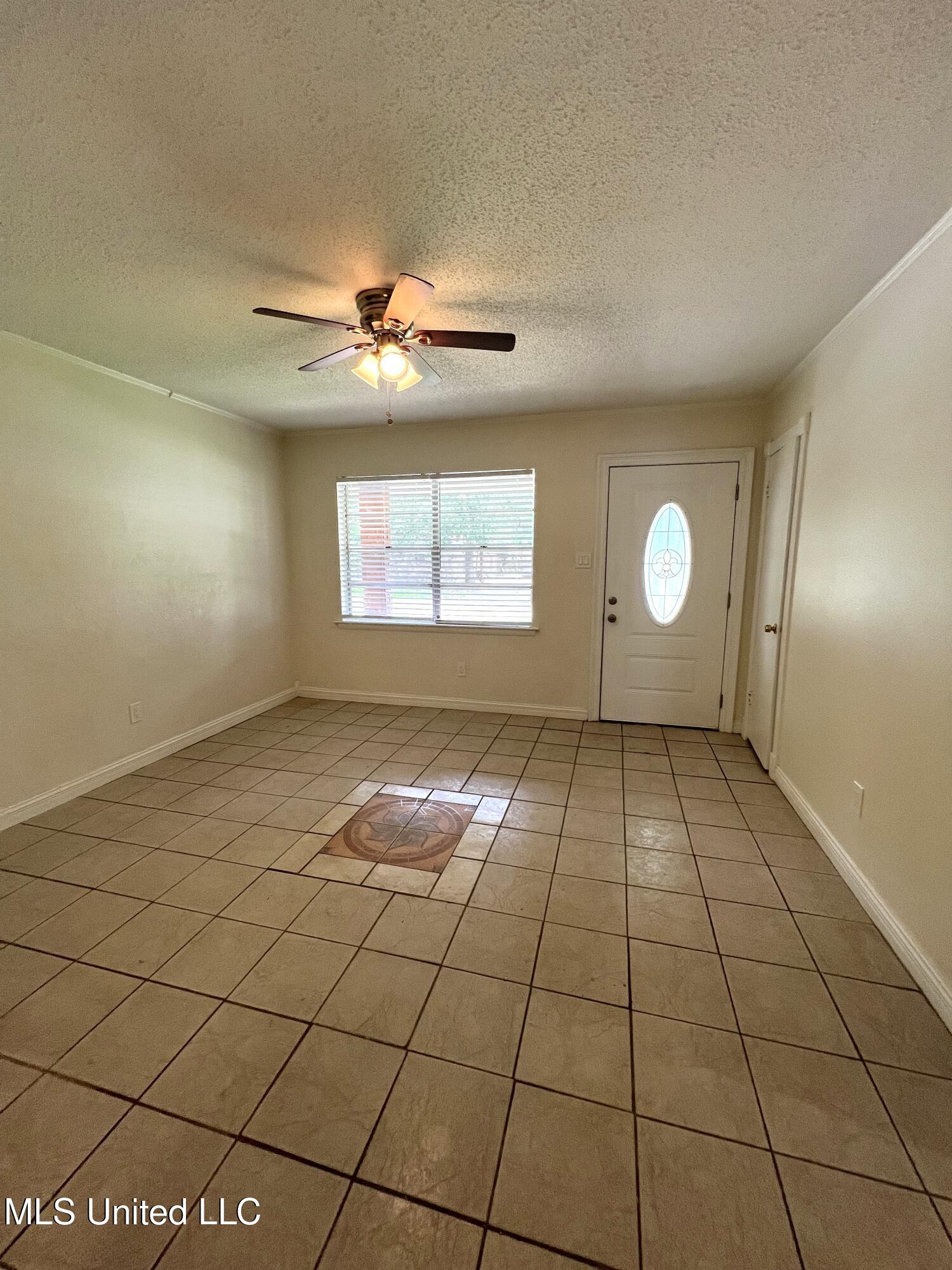 103 Ralph Drive Gulfport, MS 39503 - Photo 2 of 17 103 Ralph 15