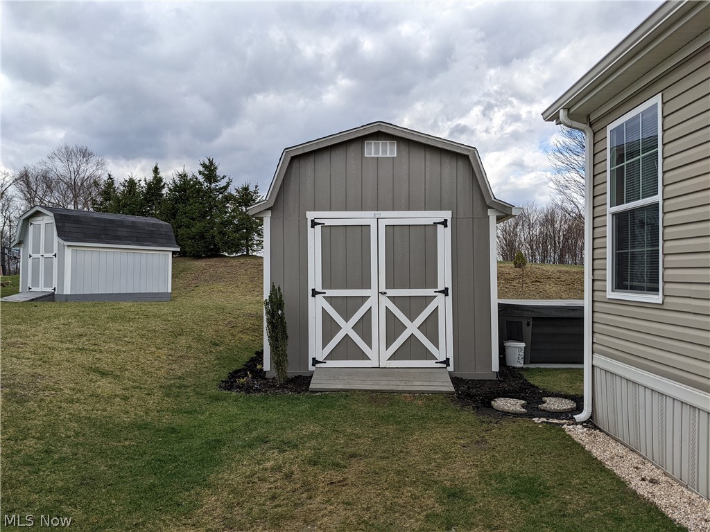 14980 Sprucevale Road East Liverpool, OH 43920 - Photo 3 of 29 Gallery Image 3