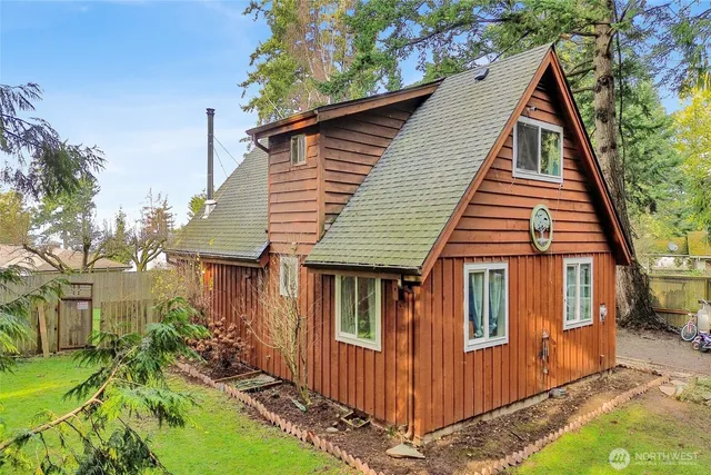 $475,000 | 2873 Haxton Way, Bellingham, WA 98226