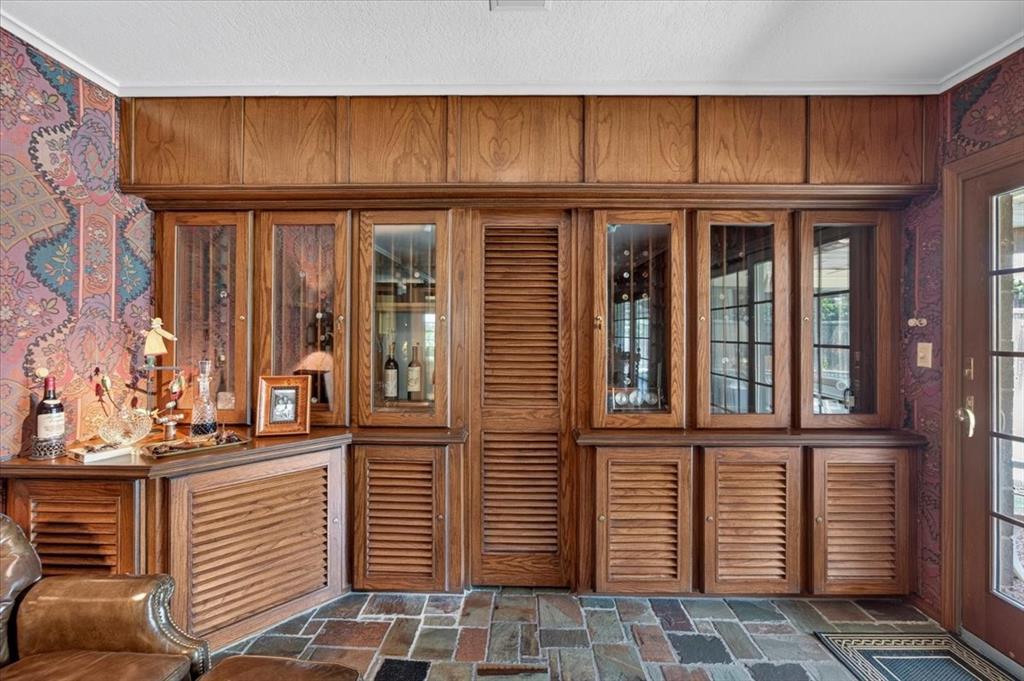 4204 Ledgeview Road Fort Worth, TX 76109 - Photo 30 of 37 Gallery Image 30