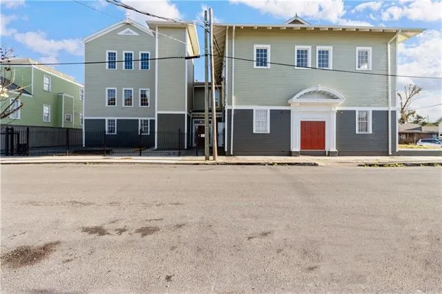 $1,200 | 2135 Second Street, New Orleans, LA 70113