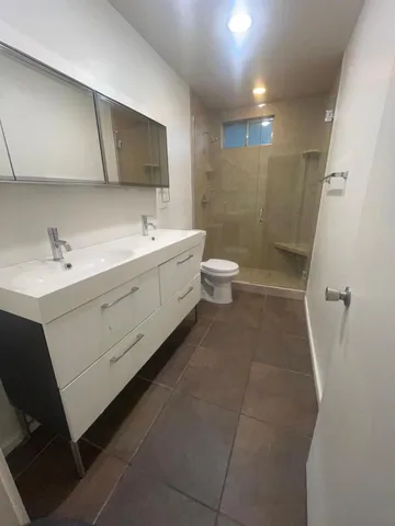 $1,595 | 400 North Sunrise Way, Unit 250, Palm Springs, CA 92262