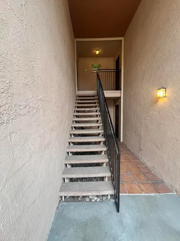 $1,595 | 400 North Sunrise Way, Unit 250, Palm Springs, CA 92262