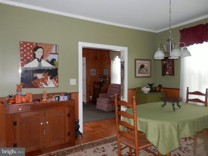 715 Taylor Street Riverside, NJ 08075 - Photo 8 of 19 Dining Room