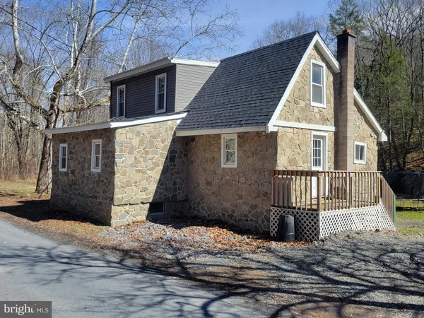$124,900 | 207 Tourist Park Road, Halifax, PA 17032